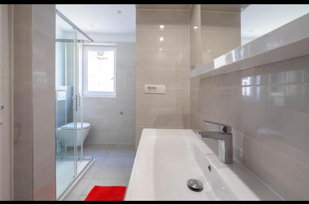 פודסטראנה Apartment Nina מראה חיצוני תמונה