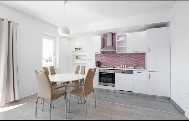 פודסטראנה Apartment Nina מראה חיצוני תמונה